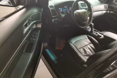 Ford Explorer 2017, 64600 км, за 85640.27 CNY - фото 18