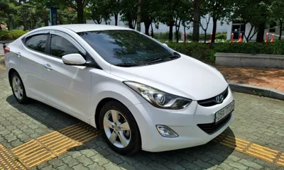 Hyundai Avante 2013, 202635 км, за 3600000 KRW - фото 2