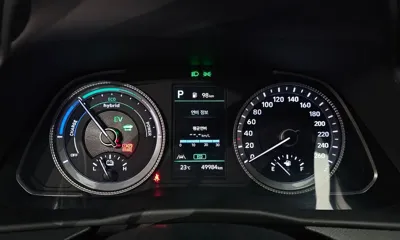 Hyundai Sonata 2023, 49984 км, за 19800000 KRW - фото 8