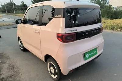 Wuling Hongguang MINIEV 2021, 29400 км, за 27341.43 CNY