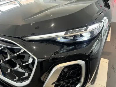 Audi Q5L 2025, 6000 км, за 288800 CNY - фото 17