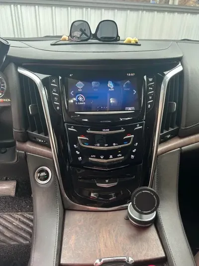 Cadillac Escalade 2015, 124000 км, за 31000000 KRW - фото 6