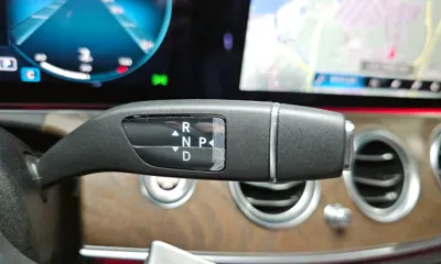 Mercedes-Benz E-Class 2022, 49451 км, за 38300000 KRW - фото 9