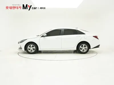 Hyundai Avante 2023, 67760 км, за 6976 USD - фото 2