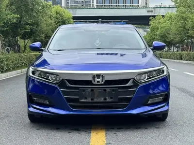 Honda Accord 2019, 61000 км, за 76800 CNY