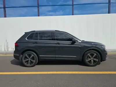 Volkswagen Tiguan 2018, 100181 км, за 19000000 KRW