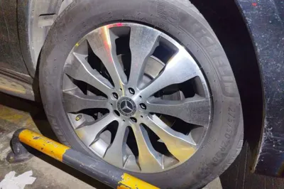 Mercedes-Benz GLS 2017, 189899 км, за 218452.74 CNY - фото 8