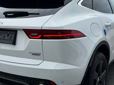 Jaguar E-Pace 2021, 65000 км, за 96800 CNY - фото 27