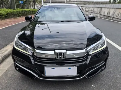Honda Accord 2016, 120000 км, за 71800 CNY