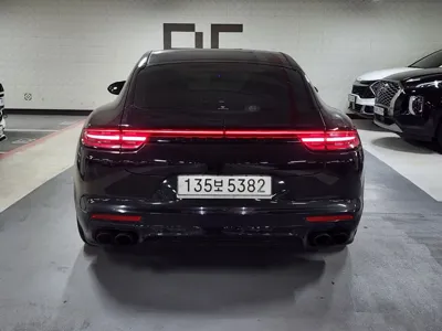 Porsche Panamera 2020, 37357 км, за 105900000 KRW