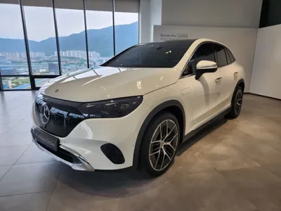 Mercedes-Benz EQE · 2025 год