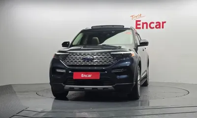 Ford Explorer · 2022 год