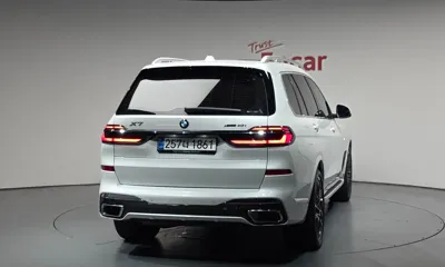 BMW X7 2025, 9841 км, за 145900000 KRW