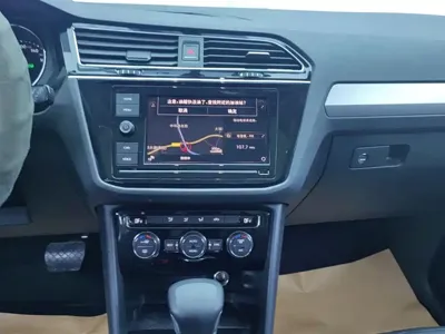 Volkswagen Tiguan L 2019, 91700 км, за 77800 CNY - фото 13