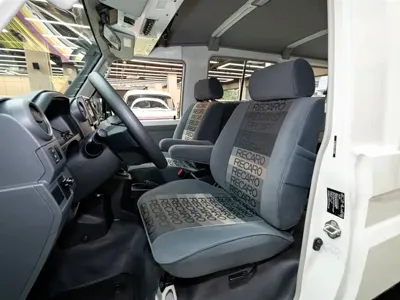 Toyota Land Cruiser 2025, 3600 км, за 558000 CNY - фото 7