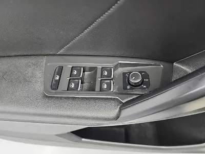 Volkswagen Tiguan 2022, 174055 км, за 18990000 KRW - фото 17