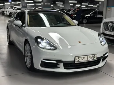 Porsche Panamera 2018, 179565 км, за 46990000 KRW