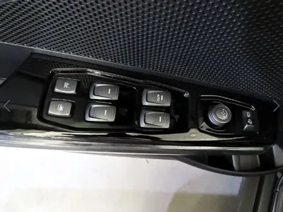 KG_Mobility_Ssangyong TIBOLI 2021, 25804 км, за 13290000 KRW - фото 14
