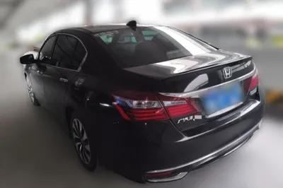 Honda Accord 2016, 175900 км, за 75151.55 CNY - фото 4