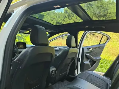 Ford Focus 2020, 20000 км, за 69800 CNY - фото 6