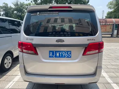 JAC Refine Refine M4 2019, 100000 км, за 24100 CNY