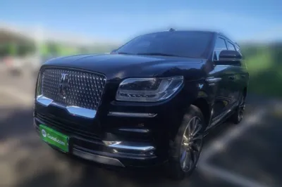Lincoln Navigator · 2018 год