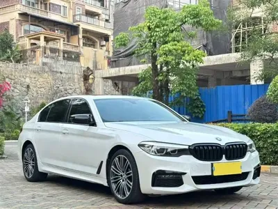 BMW 5 Series 2019, 143000 км, за 149800 CNY