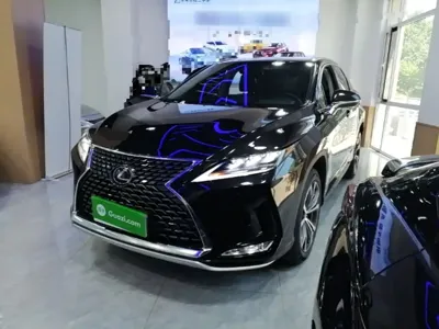 Lexus RX · 2022 год