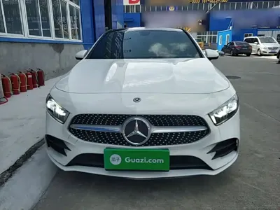 Mercedes-Benz A-Class 2019, 121600 км, за 82300 CNY