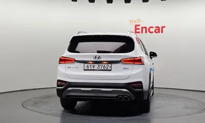 Hyundai Santafe 2019, 126372 км, за 16900000 KRW