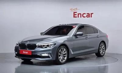 BMW 5-Series · 2018 год