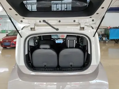 Baojun KiWi EV 2024, 59800 км, за 32000 CNY - фото 19