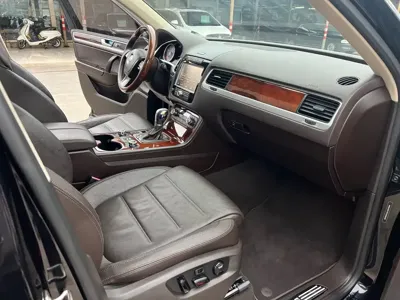 Volkswagen Touareg 2015, 140000 км, за 79900 CNY - фото 10