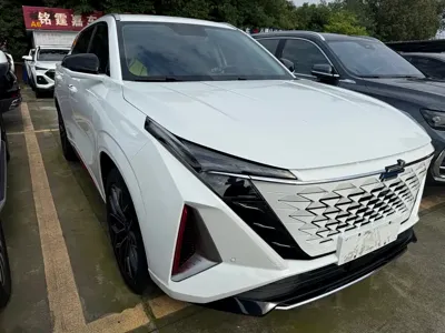 Oshan Oushang Z6 2024, 30000 км, за 74000 CNY