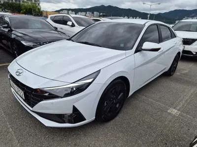 Hyundai Avante 2023, 68175 км, за 18300000 KRW