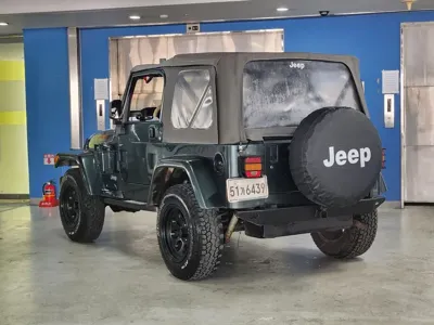 Jeep Wrangler 2003, 85000 км, за 21500000 KRW - фото 2