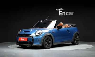 MINI Cooper Convertible · 2022 год