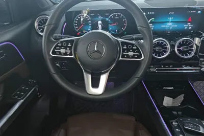 Mercedes-Benz GLB 2021, 57200 км, за 148725.32 CNY - фото 13
