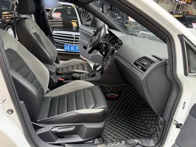 Volkswagen Golf 2017, 88700 км, за 71591.87 CNY - фото 29