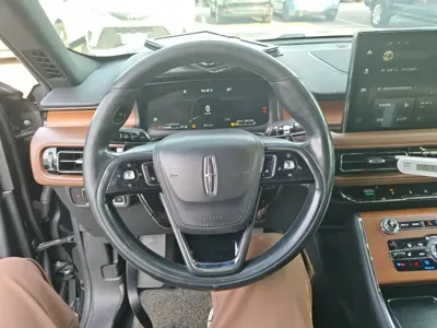 Lincoln Aviator 2020, 146900 км, за 137300 CNY - фото 11