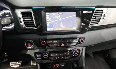 Kia Niro 2018, 177510 км, за 11500000 KRW - фото 16