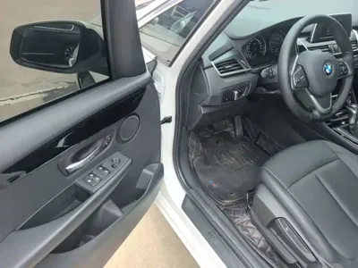 BMW 2 Series Active Tourer 2018, 108600 км, за 49500 CNY - фото 16