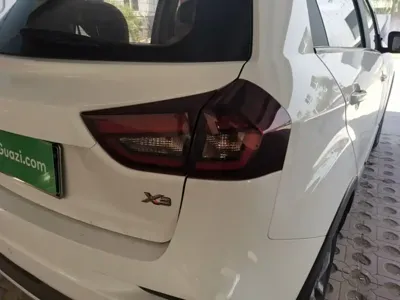 Geely Vision X3 2020, 62699 км, за 29400 CNY - фото 8