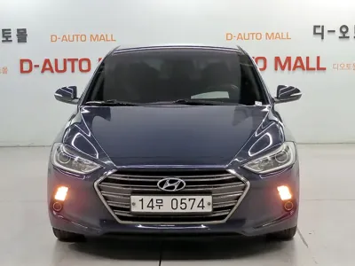 Hyundai Avante 2016, 166265 км, за 6950000 KRW