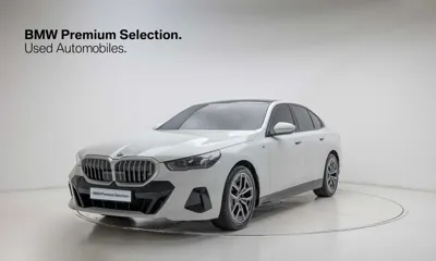 BMW 5-Series · 2025 год