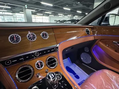 Bentley Continental 2020, 36600 км, за 199000000 KRW - фото 9