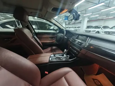 BMW 5 Series 2016, 88000 км, за 60800 CNY - фото 7