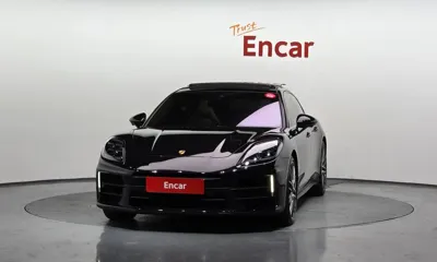 Porsche Panamera 2025, 4488 км, за 184990000 KRW
