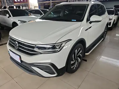 Volkswagen Tiguan L 2022, 24000 км, за 175799 CNY
