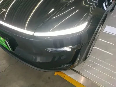 Tesla Model Y 2025, 28100 км, за 219500 CNY - фото 24